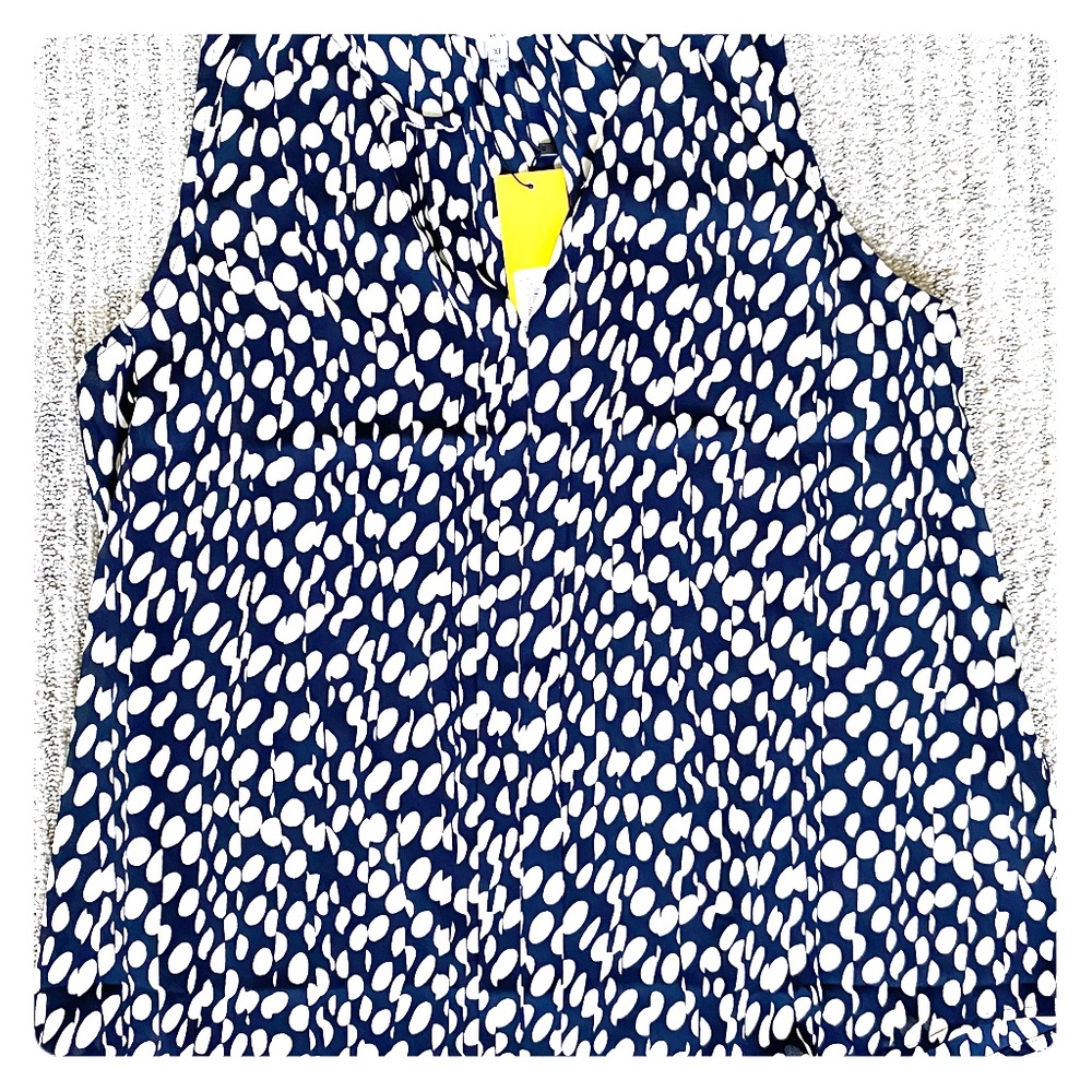 Dotted Sleeveless Top